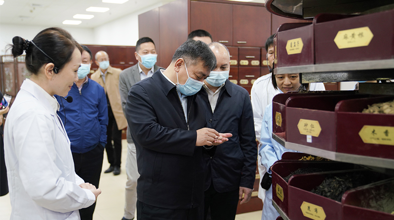 閆樹江赴廣西、海南調研《中醫藥法執法檢查報告》落實情況